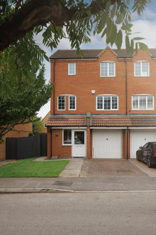 Home From Home Northampton Exterior foto